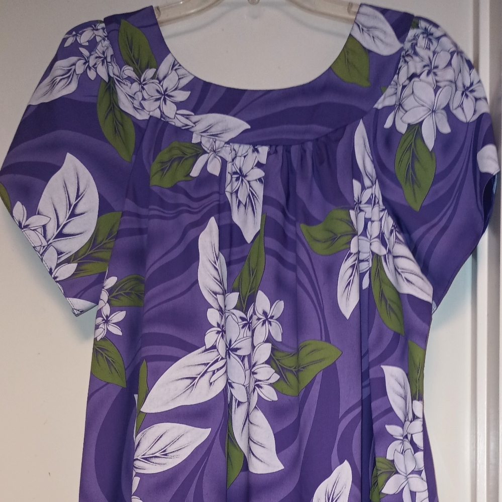 Vintage Purple Bishop St. Alohawear/Hawaiian/Tiki Muumuu